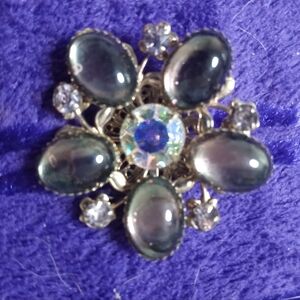 Beautiful Vintage Brooch